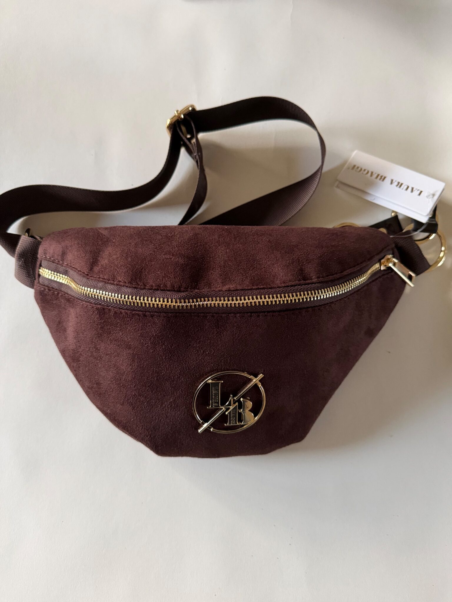 15bbd2f38e5de5d66f3f5cbc617ee0f0