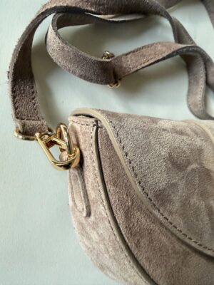 67b9fb64435ae34272837e313ebe1863