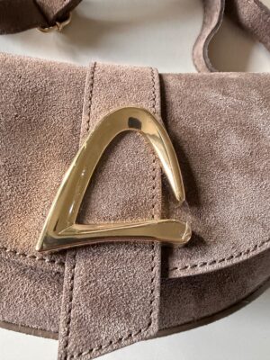 45780ada125a98836a99f726cd9d2fc9