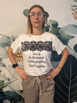 T-shirt - biała z koronka